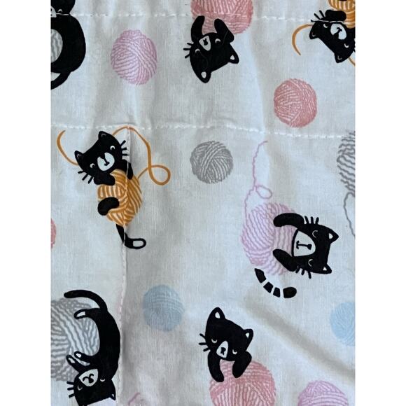 JoAnn Fabrics Baby Quilt & Blanket Kitten Playing With Yarn 27x27 Lot of 2 - Picture 3 of 6